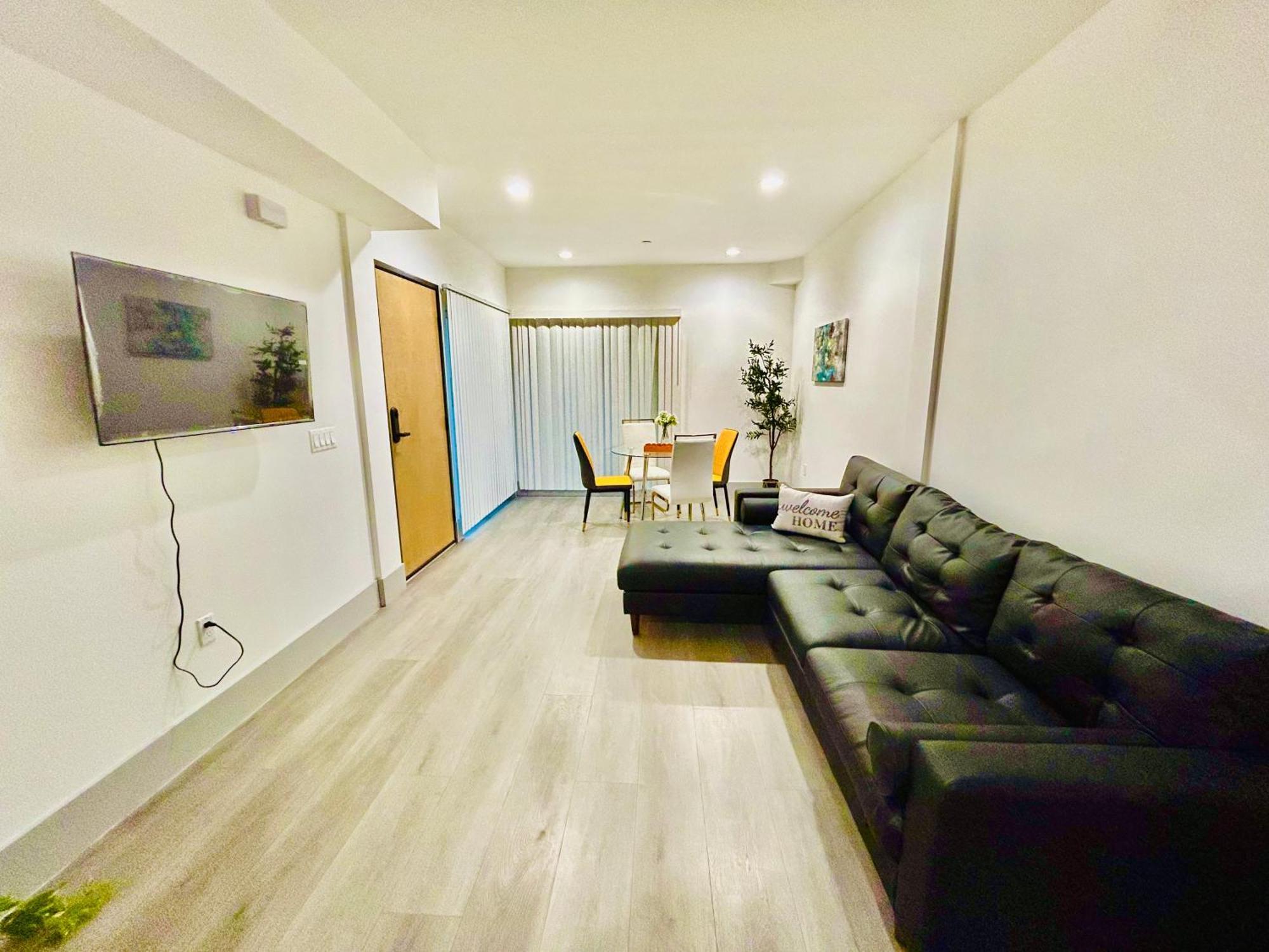 Apartment Newly Built Stylish Modern 2b In La Los Angeles